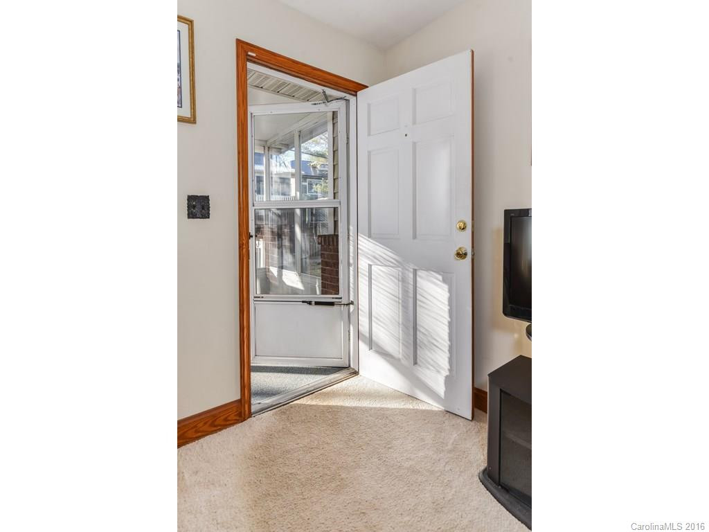 23 Cloyes Street - Photo 5