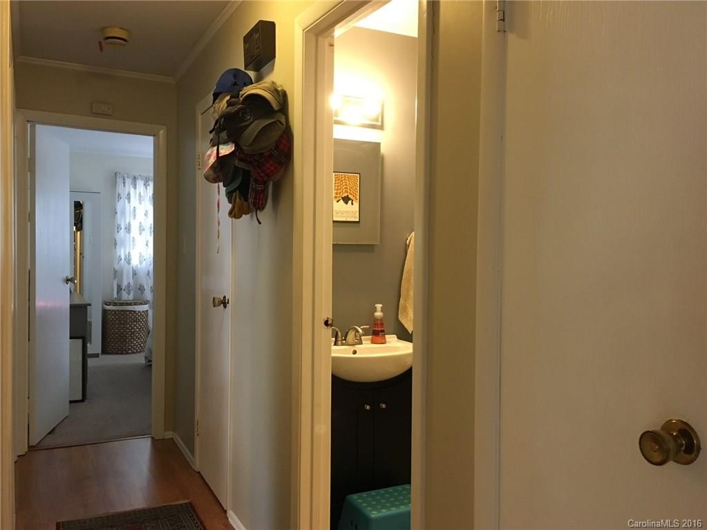 95 Kirkman Road - Photo 9