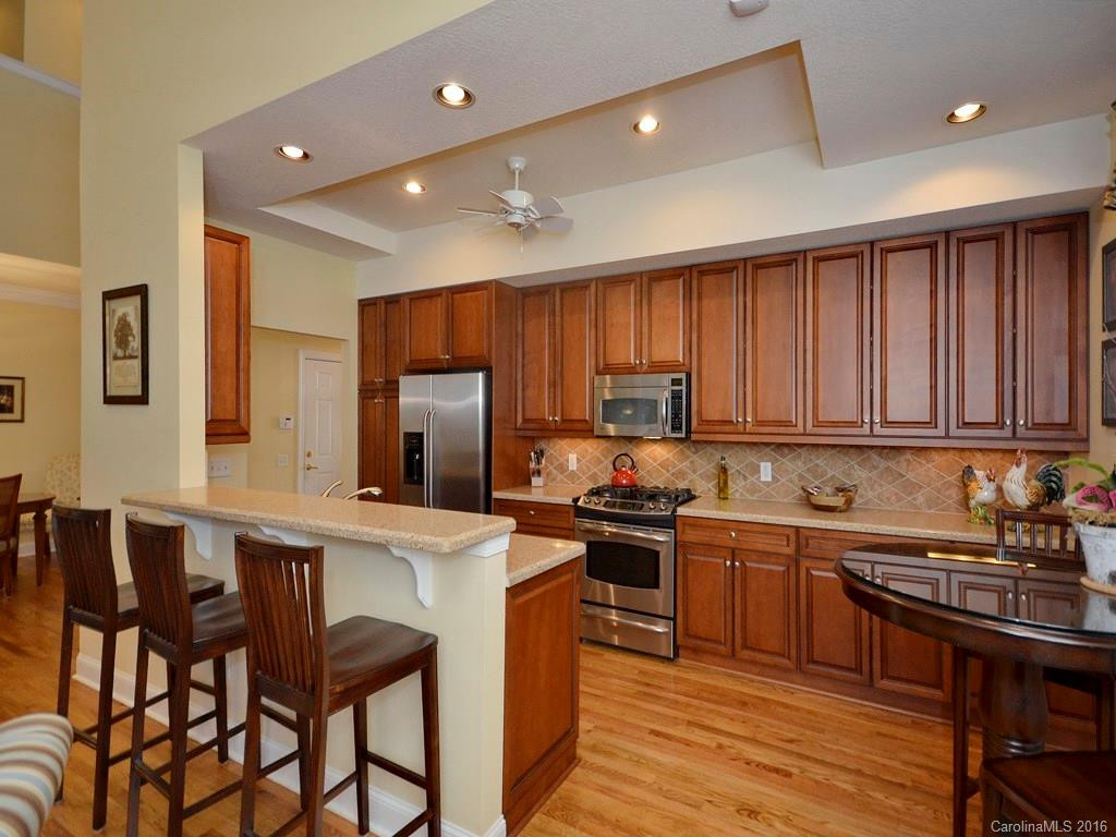 113 Towne Place Drive #113 - Photo 4