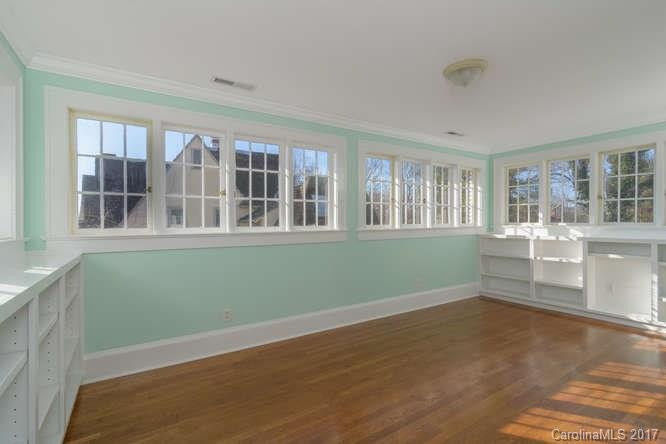160 Kimberly Avenue - Photo 16