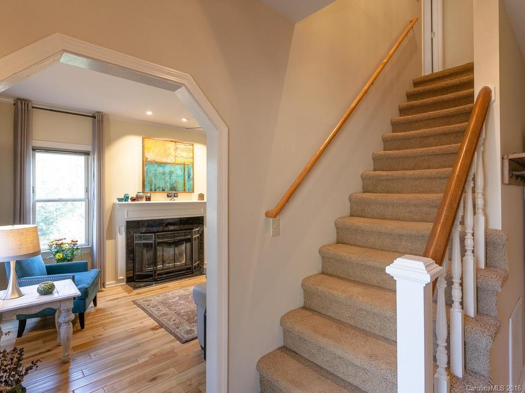 3 Sweetbriar Court - Photo 3