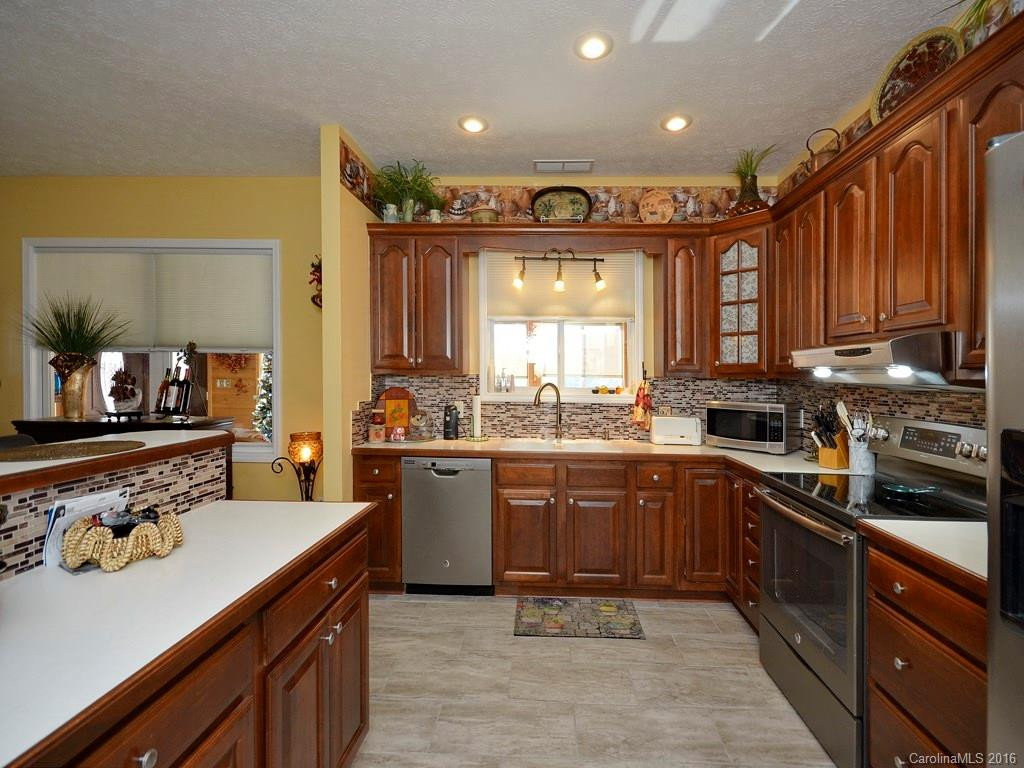 108 Skyview Lane - Photo 13
