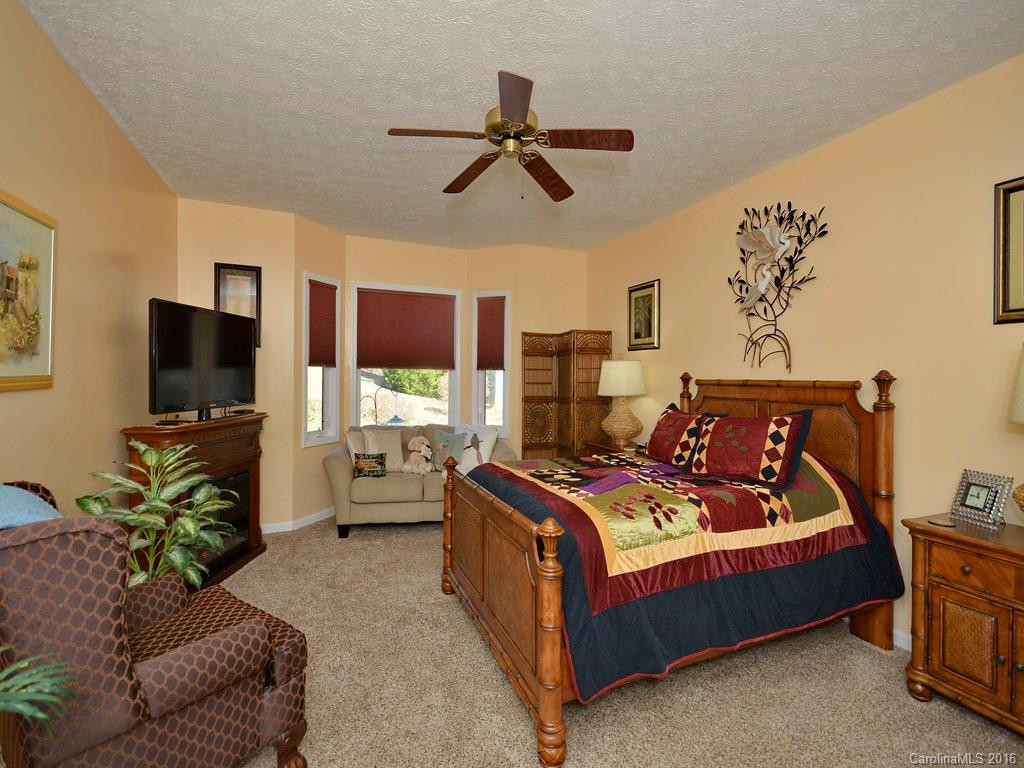 108 Skyview Lane - Photo 14