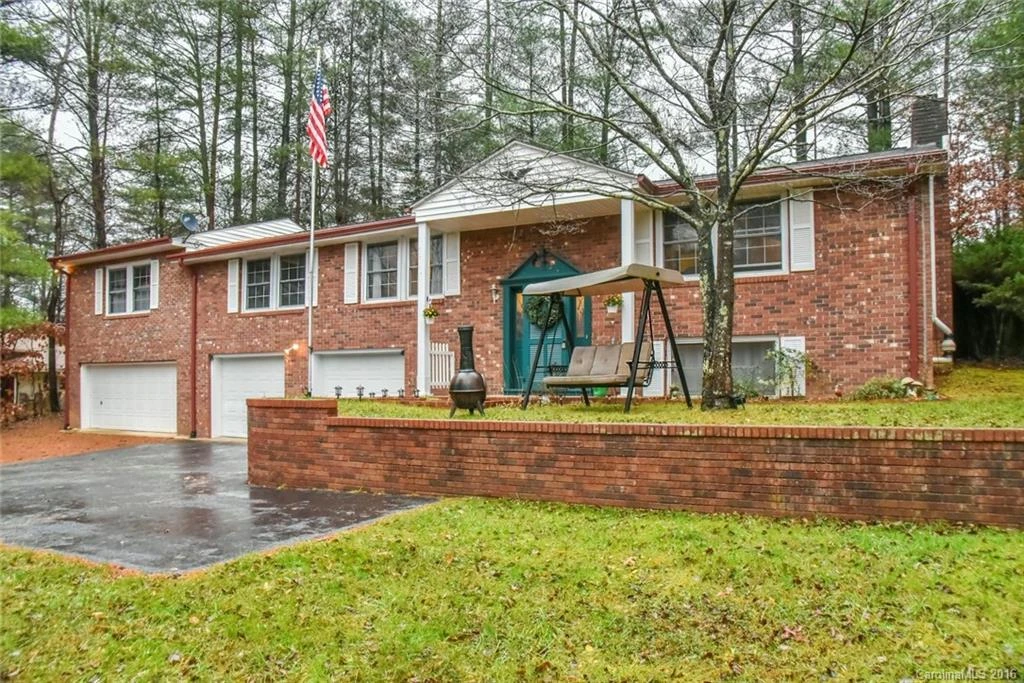 34 Ferenvilla Drive