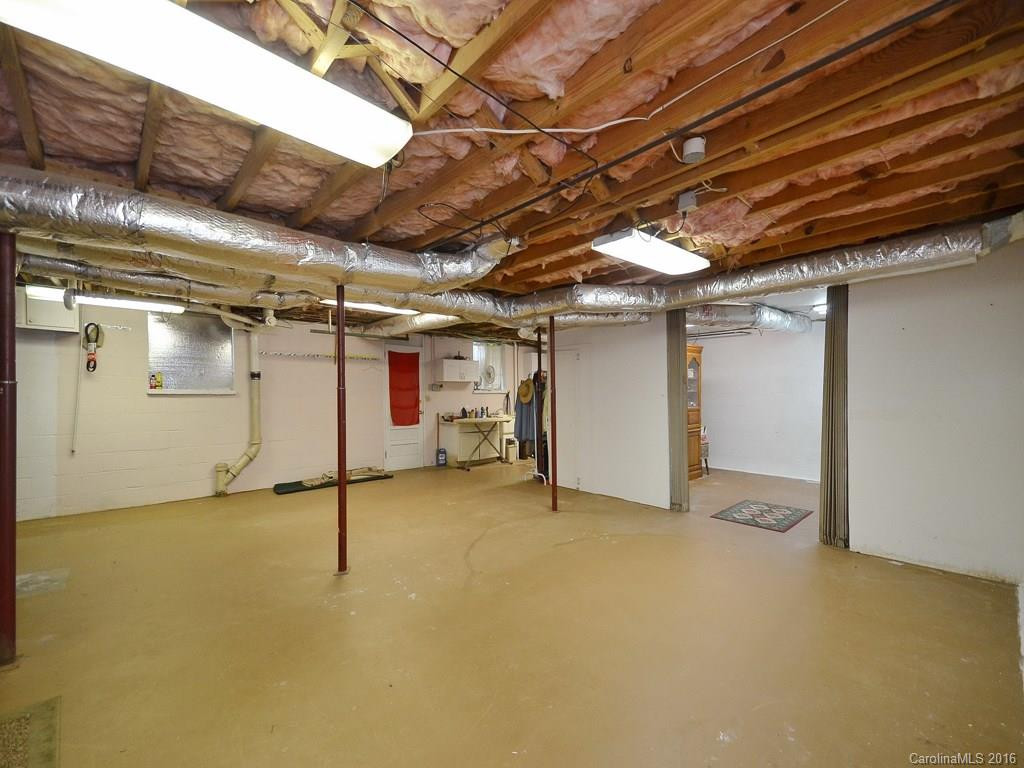 3246 Charlyne Drive - Photo 16