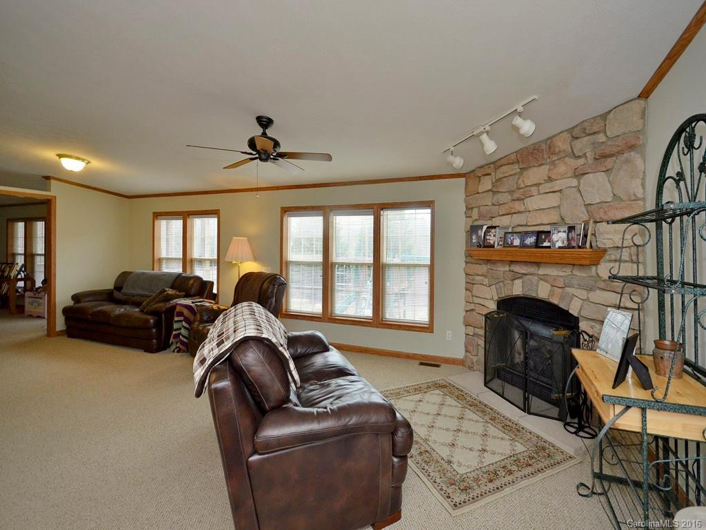 71 Teachers Lane - Photo 5