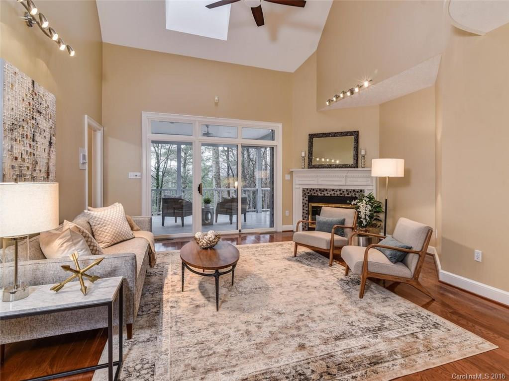 26 Hillcrest Drive - Photo 3