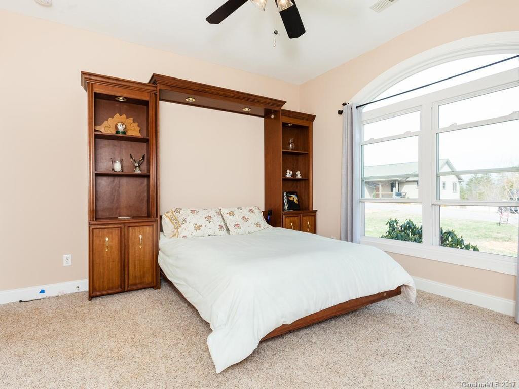 110 Big Sky Drive - Photo 18