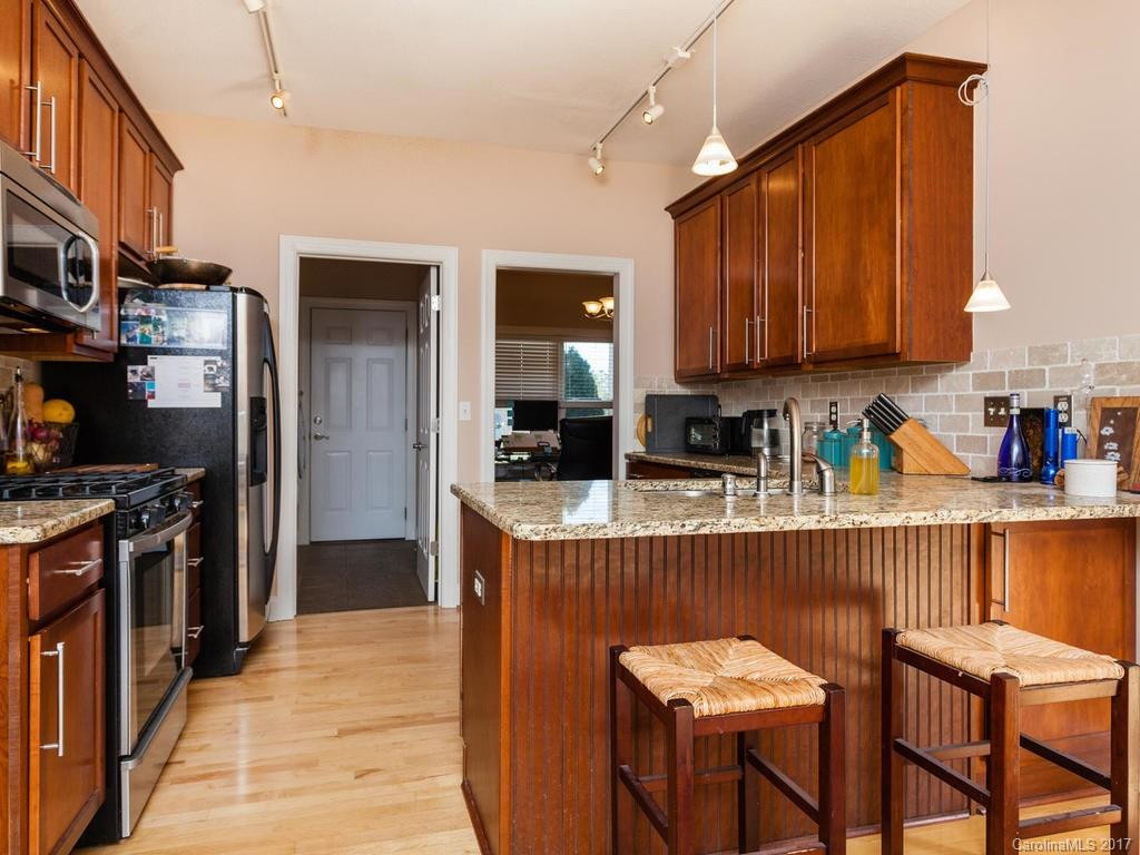 110 Big Sky Drive - Photo 6