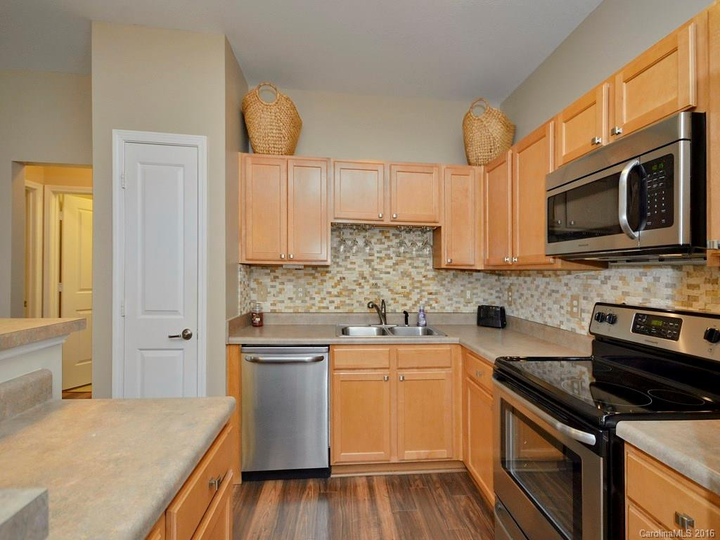 234 unit# 107 Brickton Village Circle #107 - Photo 6