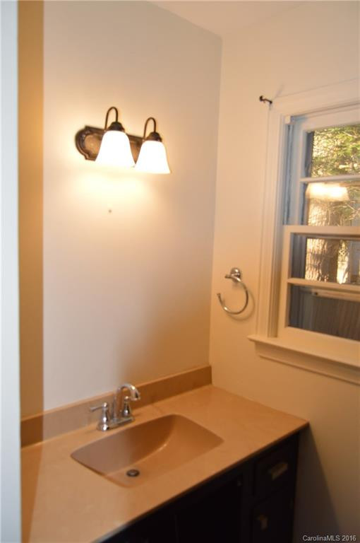 27 Blake Drive - Photo 10