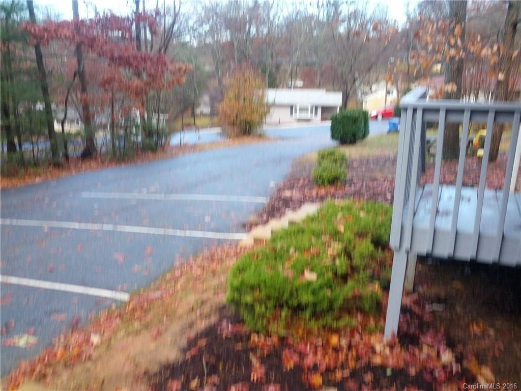 6 Azalea Road #B - Photo 4