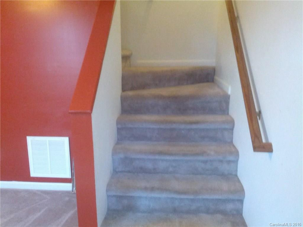 6 Azalea Road #B - Photo 6