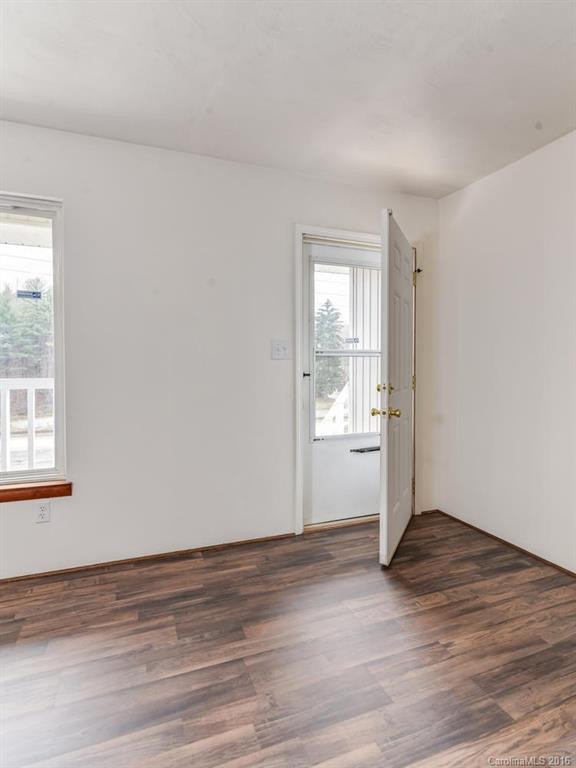 60 Sharptown Road - Photo 3
