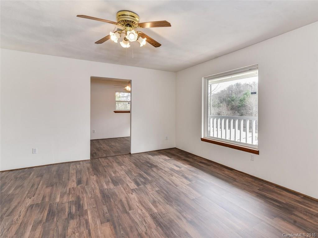 60 Sharptown Road - Photo 5