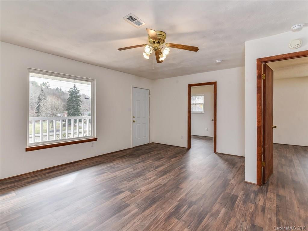 60 Sharptown Road - Photo 6