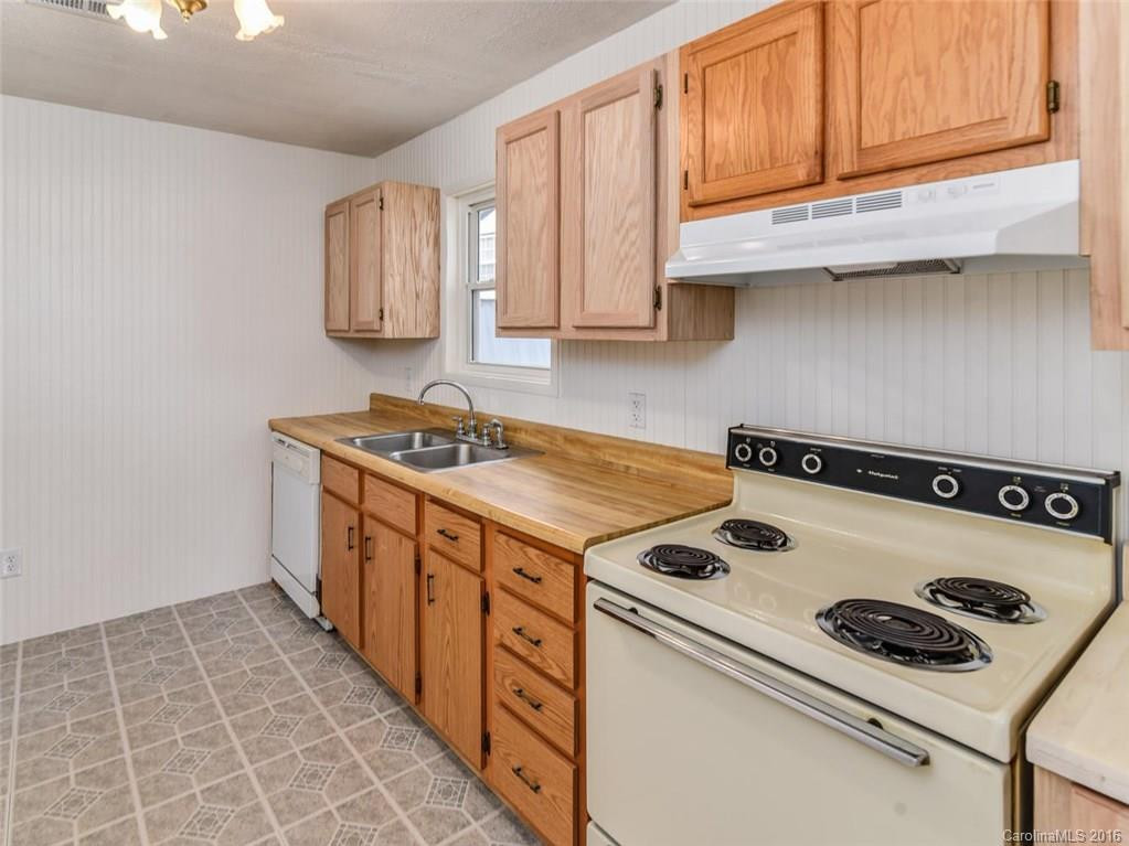 60 Sharptown Road - Photo 7