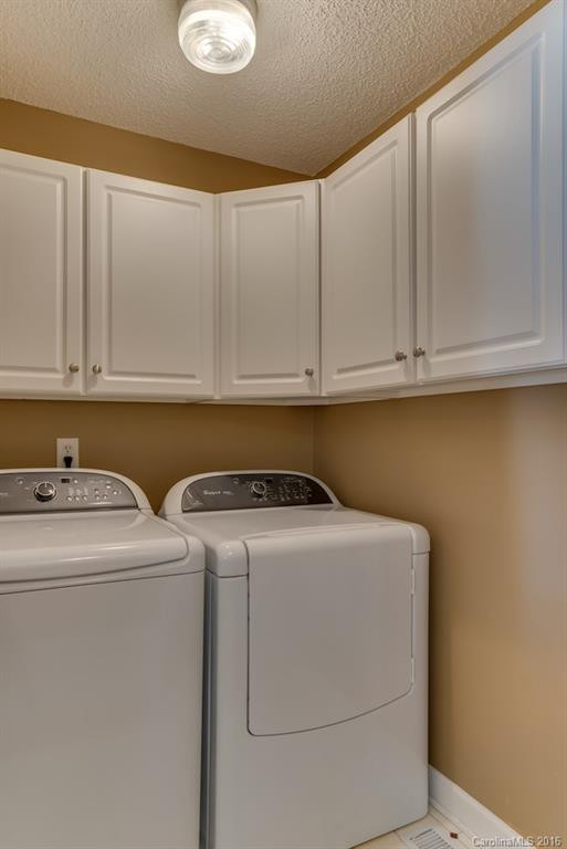 243 Briarwood Drive - Photo 14
