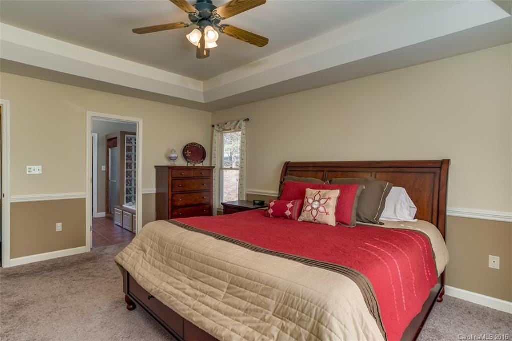 243 Briarwood Drive - Photo 17