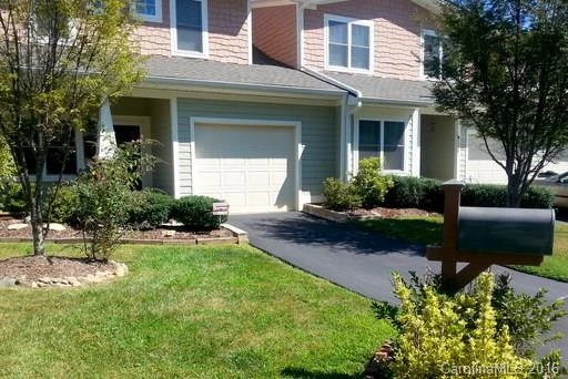68 Fox Briar Drive