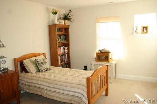 68 Fox Briar Drive - Photo 6