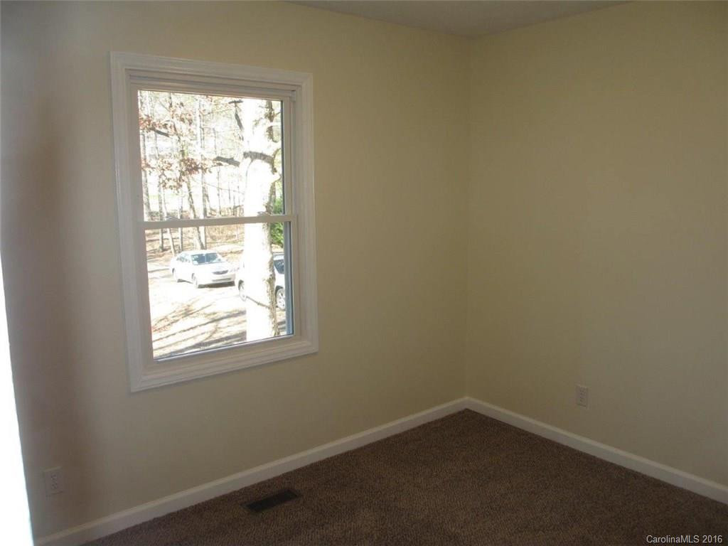 226 Salisbury Road - Photo 12