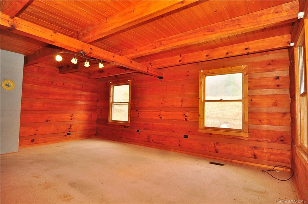 8390 US 25 70 Highway - Photo 5