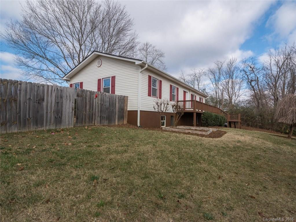 19 Eastway Street - Photo 22