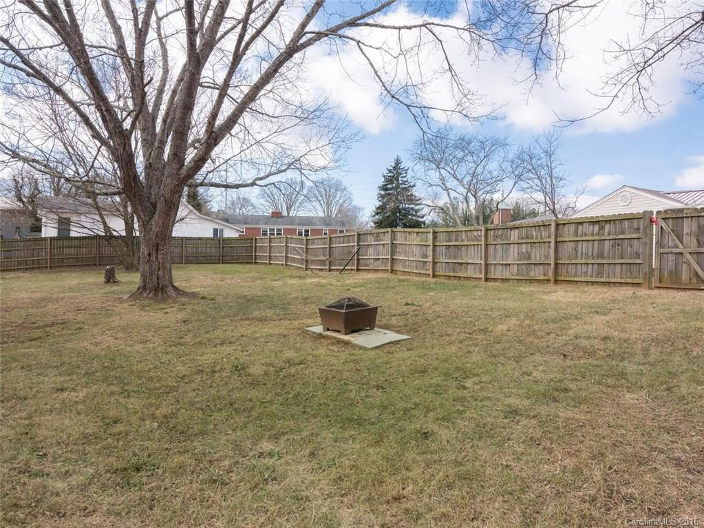 19 Eastway Street - Photo 24