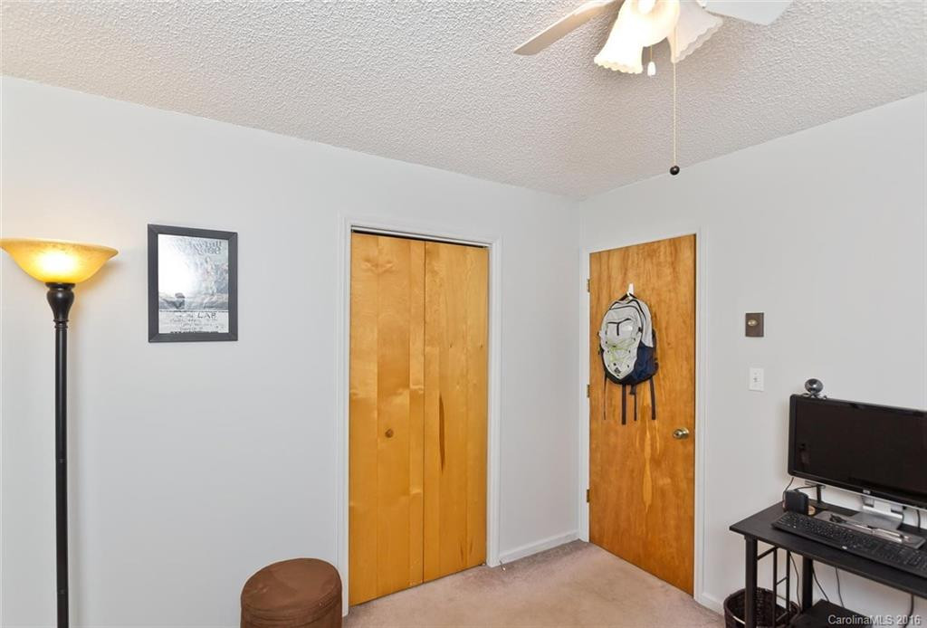 46 Moss Road - Photo 17