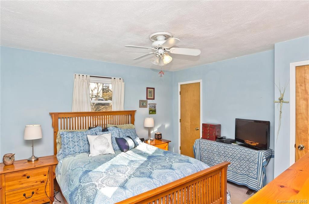 46 Moss Road - Photo 10