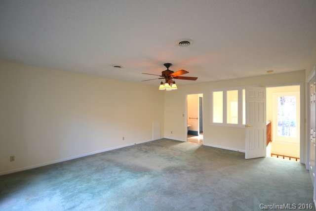 221 Duck Pond Lane - Photo 18