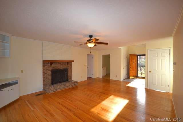 221 Duck Pond Lane - Photo 9