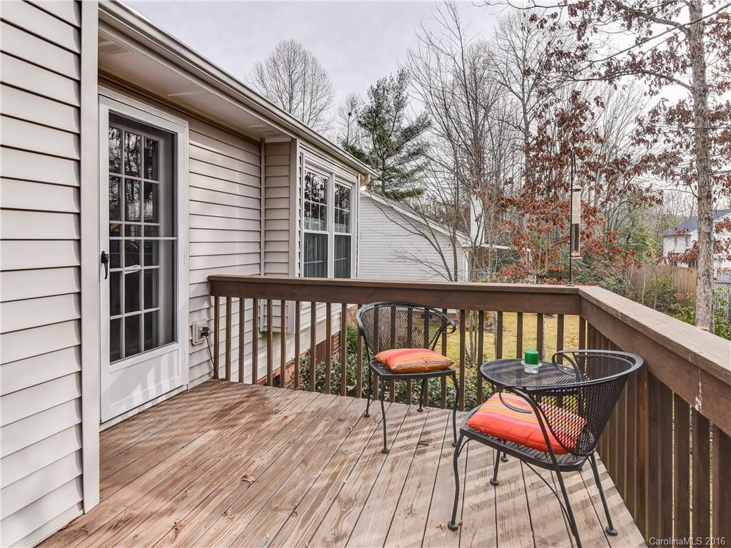304 Springfield Court - Photo 19