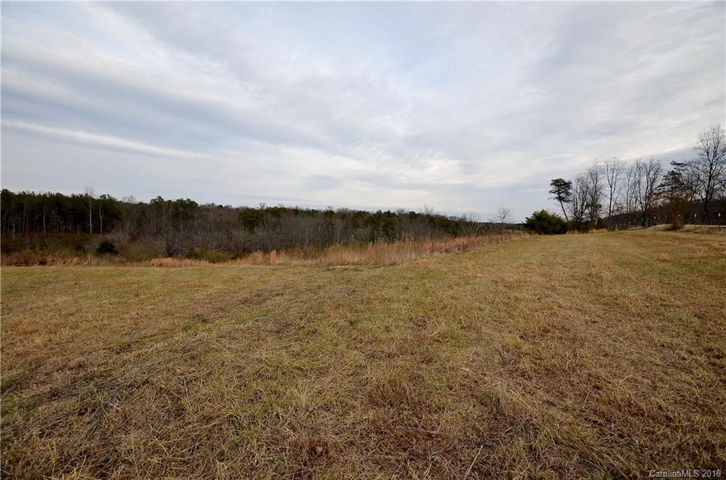 683 McDaniel Road - Photo 15