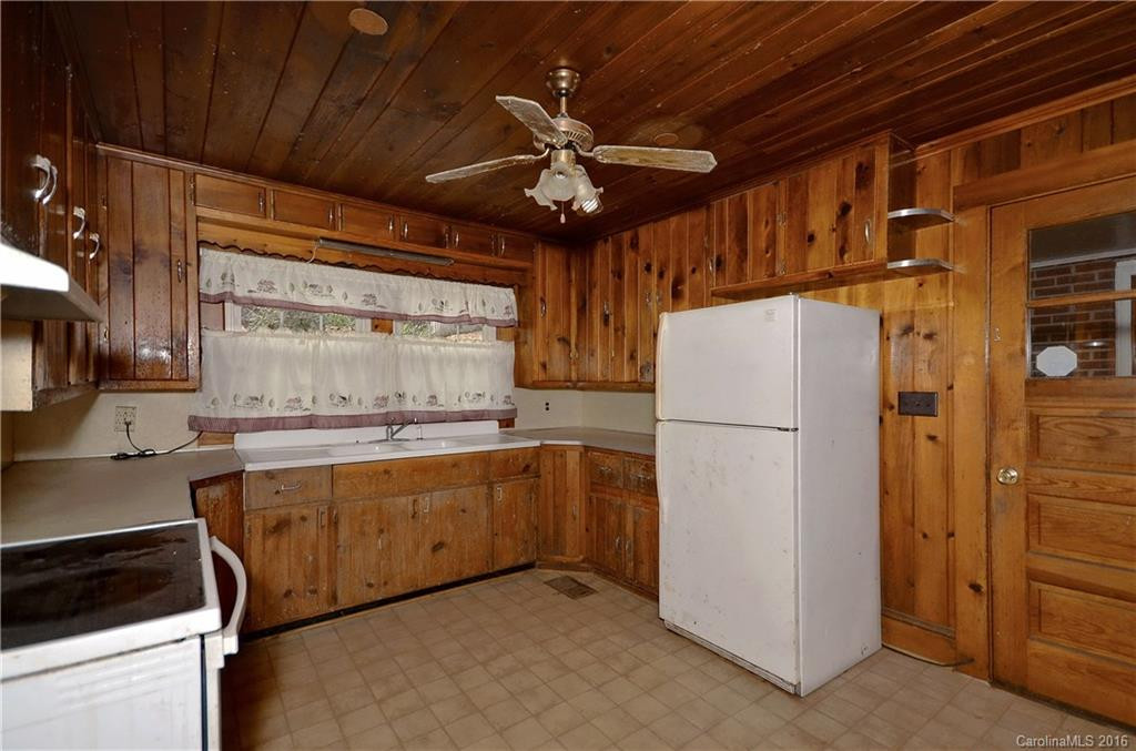 683 McDaniel Road - Photo 8