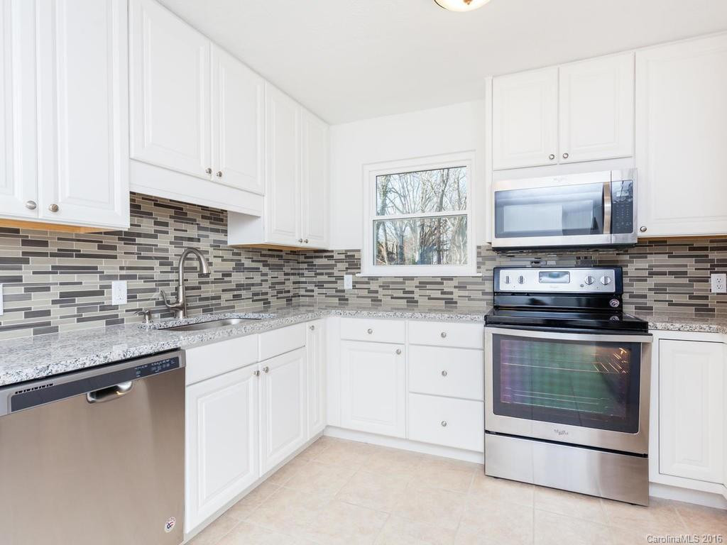 146 Dunwell Avenue - Photo 2