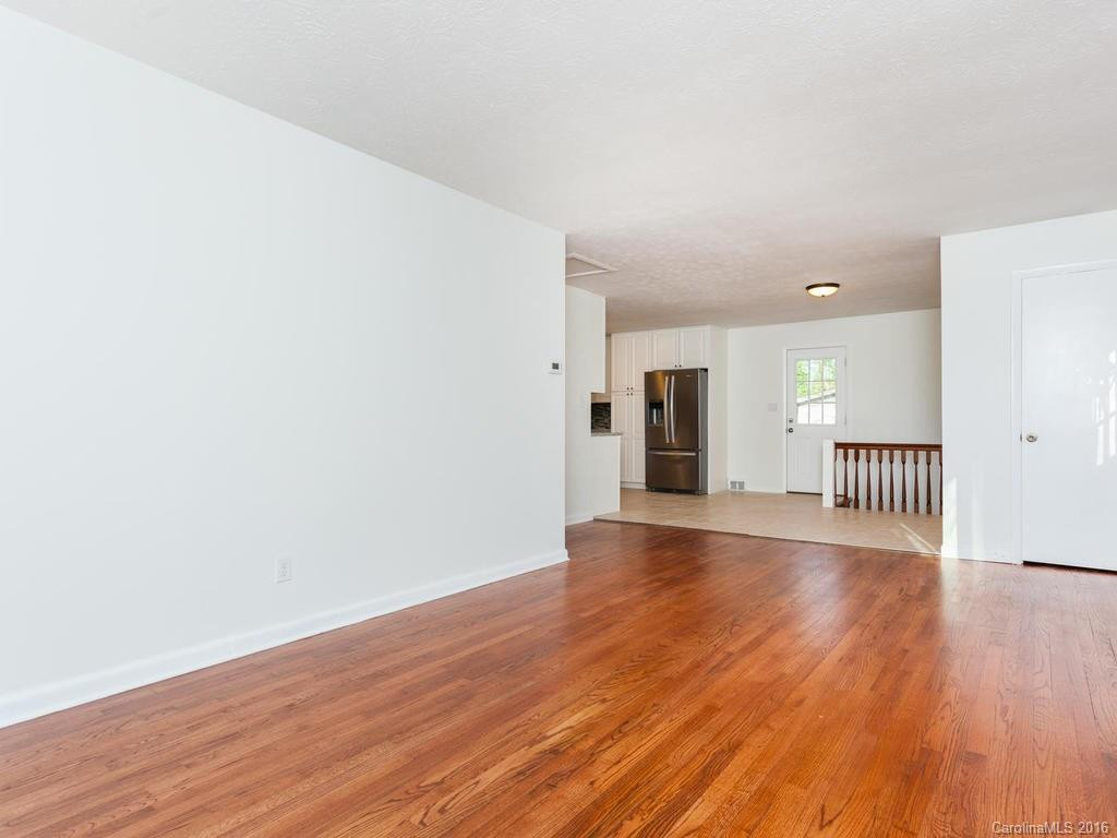 146 Dunwell Avenue - Photo 6