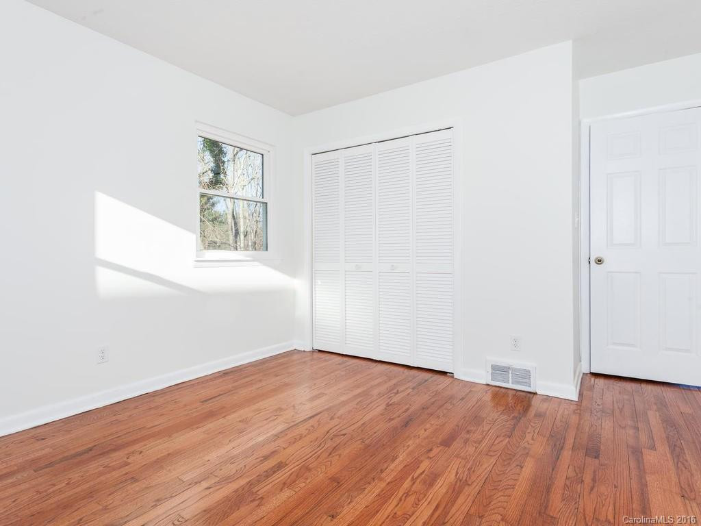 146 Dunwell Avenue - Photo 10