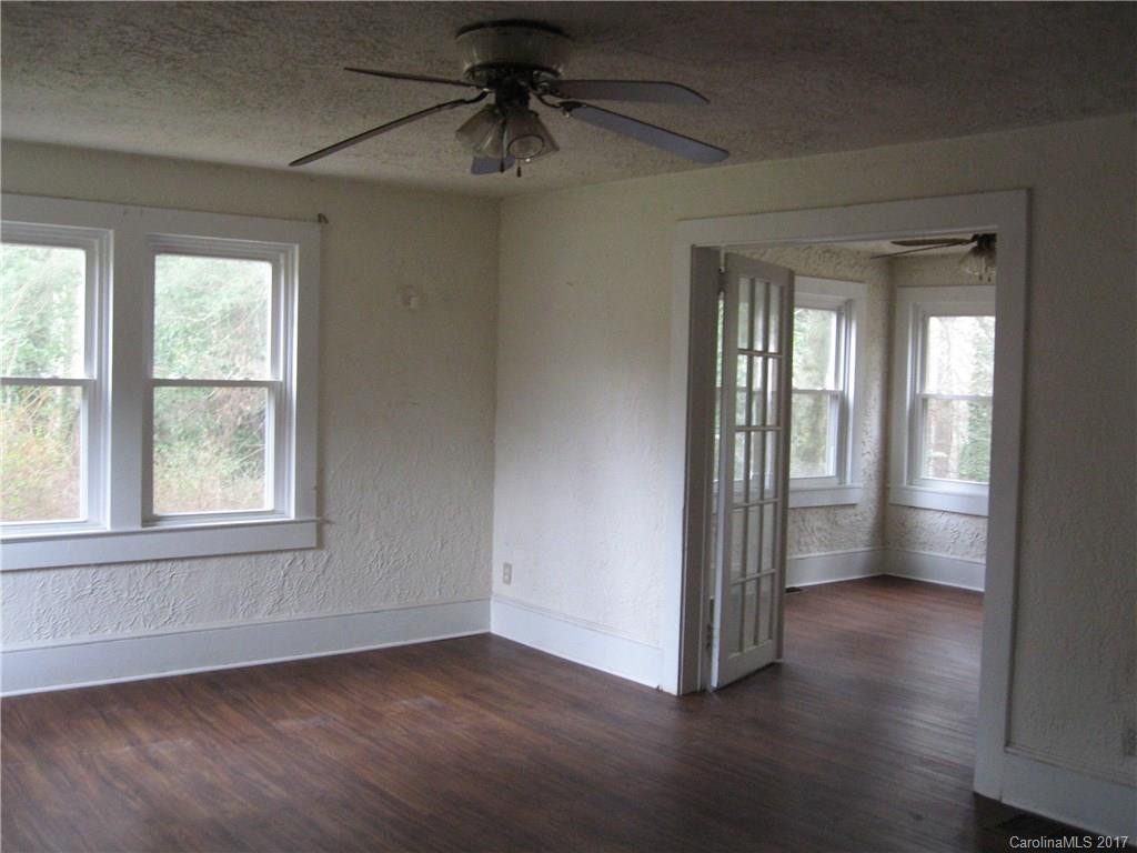 279 Solomons Cove Road - Photo 2