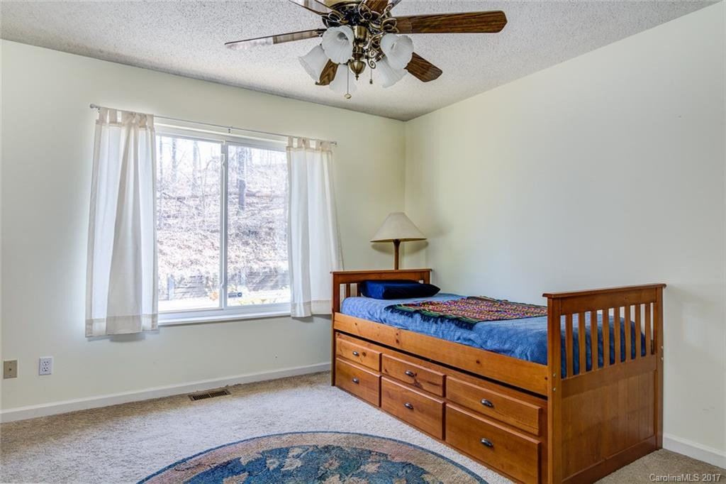 3 Knollview Road - Photo 12