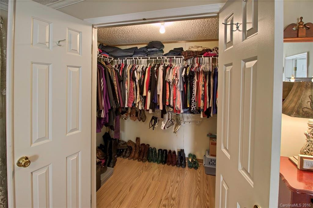 1142 Old Howard Gap Road - Photo 16