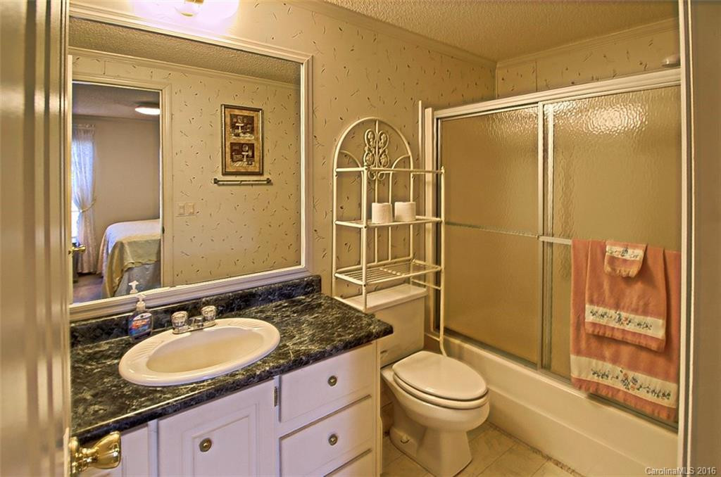 1142 Old Howard Gap Road - Photo 20