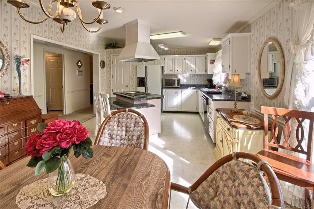 1142 Old Howard Gap Road - Photo 24