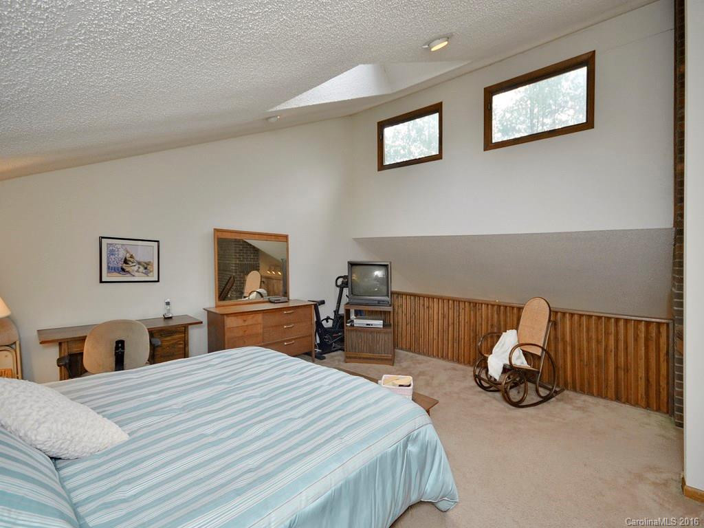 303 Woodfield Drive #303 - Photo 13