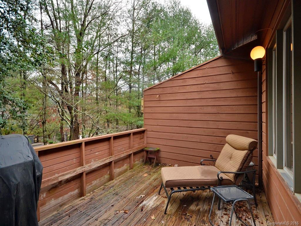 303 Woodfield Drive #303 - Photo 18