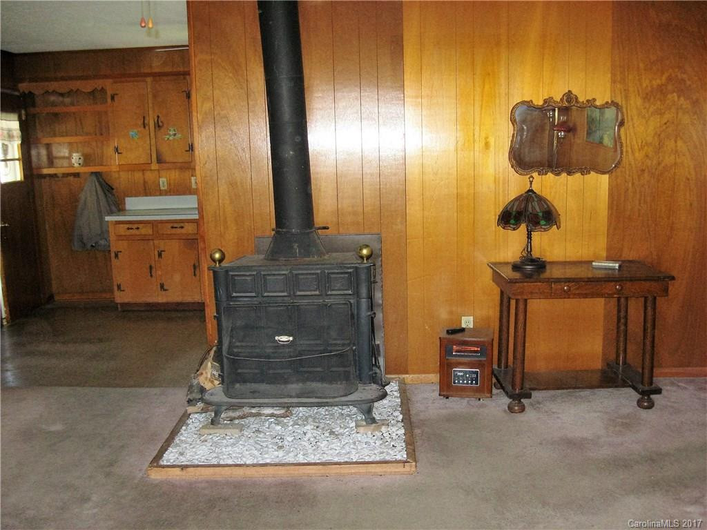 1080 Sulphur Springs Road - Photo 11