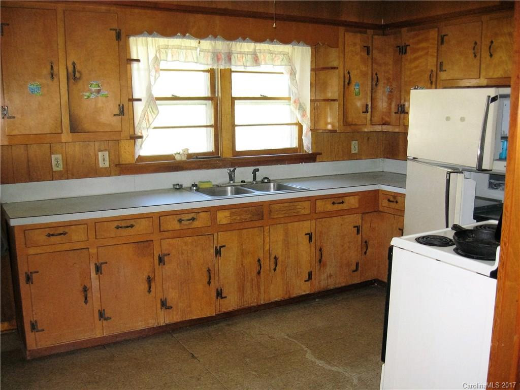 1080 Sulphur Springs Road - Photo 12
