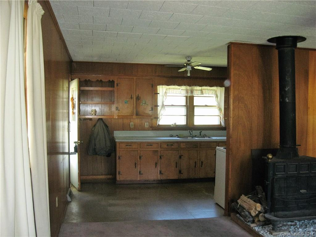 1080 Sulphur Springs Road - Photo 13