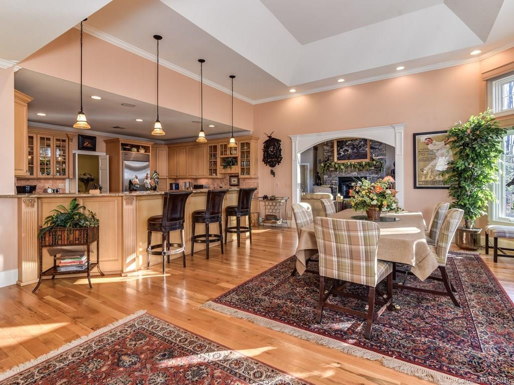 307 Braeside Court - Photo 12